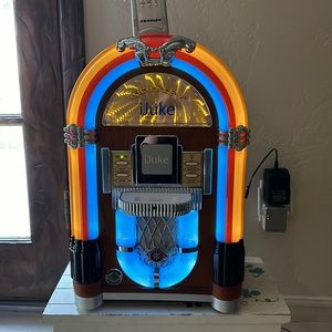 iJuke iPod/iPhone speaker